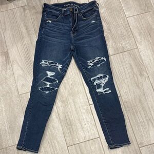 American Eagle Outfitters Women's Dark Blue Distressed Skinny Jeans